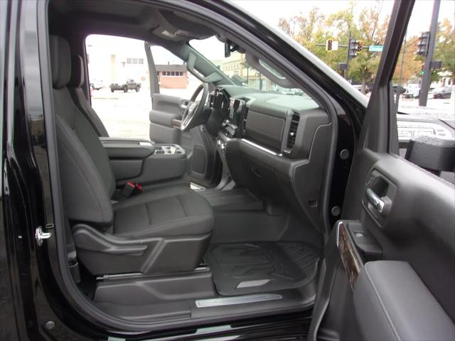 2026 GMC Sierra 2500HD Regular Cab, Long Bed, SLE, 4WD