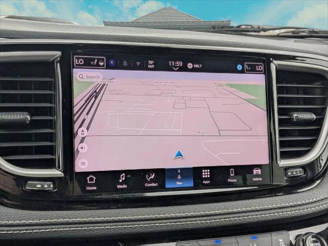2024 Chrysler Pacifica Hybrid S Appearance Pkg