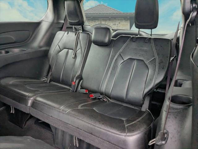 2024 Chrysler Pacifica Hybrid S Appearance Pkg