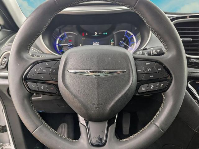 2024 Chrysler Pacifica Hybrid S Appearance Pkg