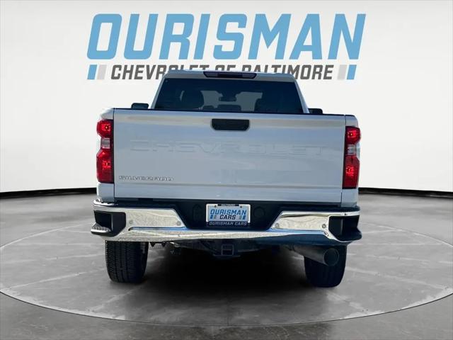 2025 Chevrolet Silverado 3500HD 4WD Crew Cab Long Bed Work Truck