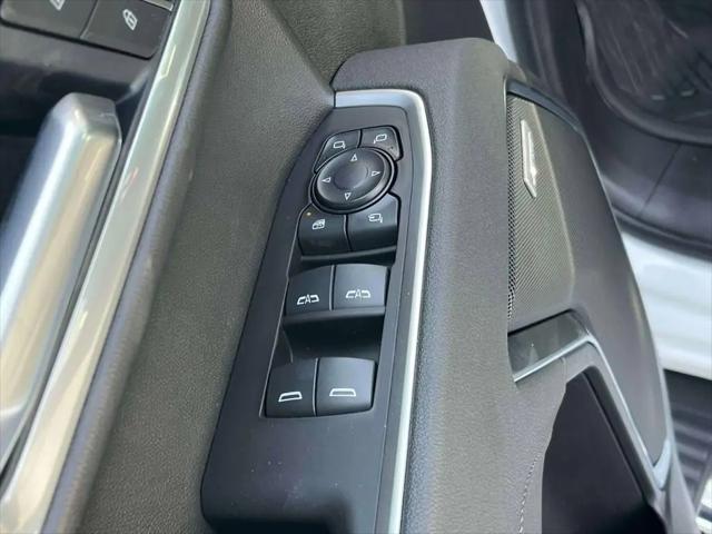 2026 GMC Sierra 1500 Crew Cab, Short Bed, SLT, 4WD