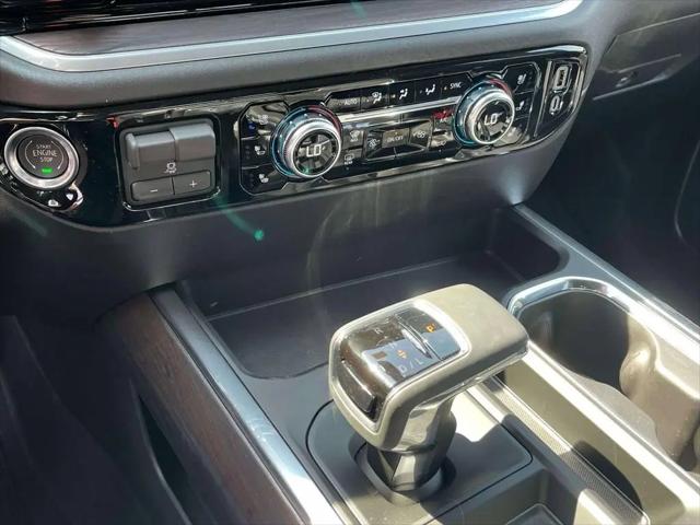 2026 GMC Sierra 1500 Crew Cab, Short Bed, SLT, 4WD