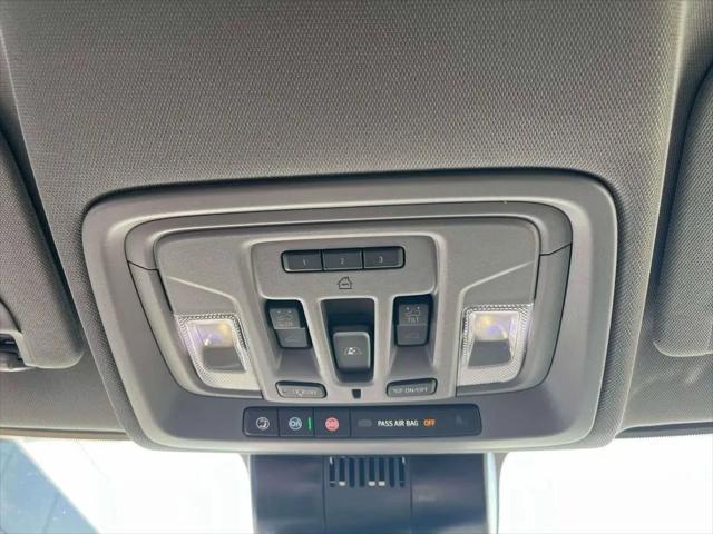 2026 GMC Sierra 1500 Crew Cab, Short Bed, SLT, 4WD