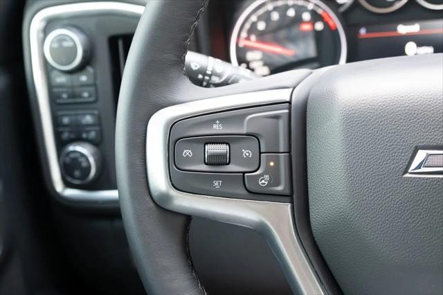 2022 Chevrolet Silverado 1500 4WD Crew Cab Short Bed RST