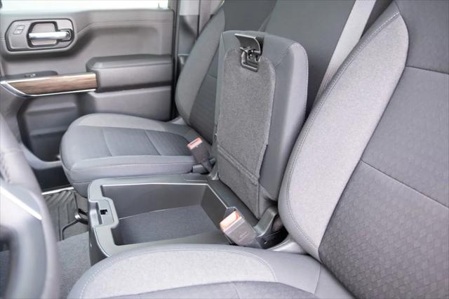 2022 Chevrolet Silverado 1500 4WD Crew Cab Short Bed RST