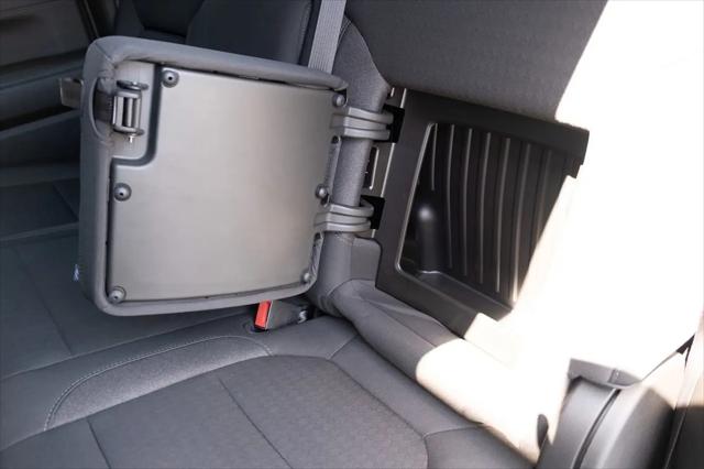2022 Chevrolet Silverado 1500 4WD Crew Cab Short Bed RST