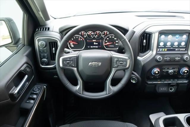 2022 Chevrolet Silverado 1500 4WD Crew Cab Short Bed RST