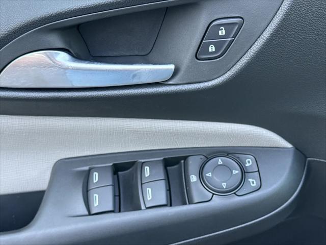 2026 Buick NV Avenir FWD