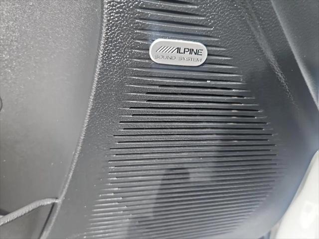2018 Dodge Challenger SXT Plus
