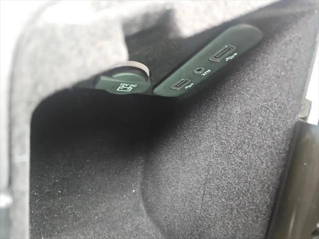 2018 Dodge Challenger SXT Plus