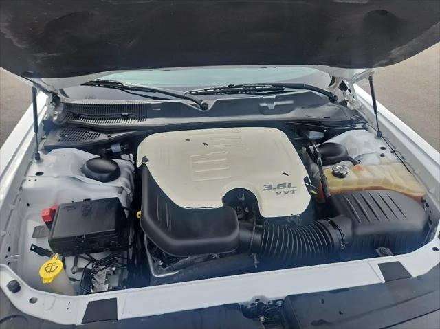 2018 Dodge Challenger SXT Plus