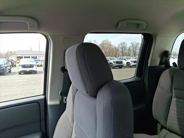 2022 Nissan Frontier Crew Cab S 4x4