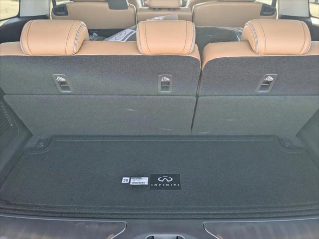 2026 INFINITI QX80 LUXE AWD