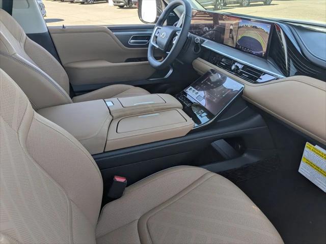 2026 INFINITI QX80 LUXE AWD