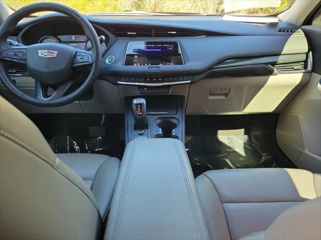2019 Cadillac XT4 Premium Luxury