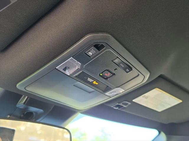 2026 Toyota Tundra SR5 CrewMax 5.5' Bed