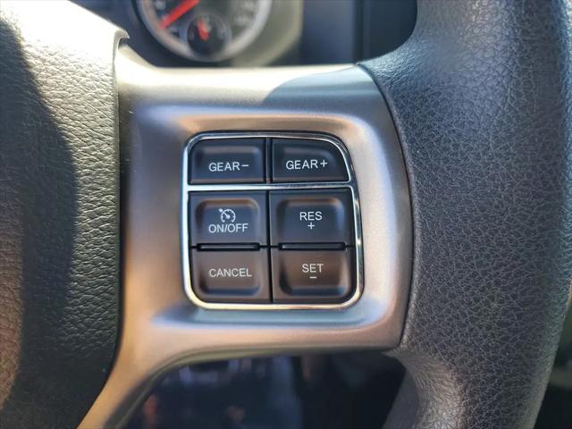 2024 Ram 1500 Classic Warlock Crew Cab 4x4 5'7" Box