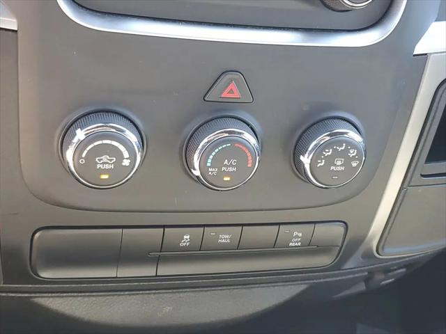 2024 Ram 1500 Classic Warlock Crew Cab 4x4 5'7" Box