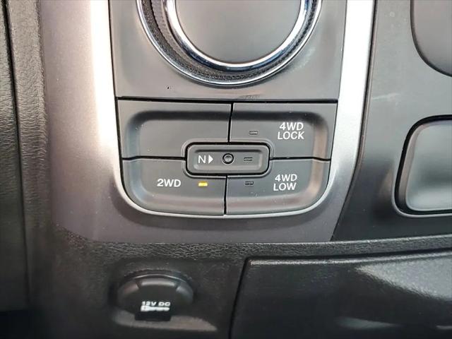 2024 Ram 1500 Classic Warlock Crew Cab 4x4 5'7" Box
