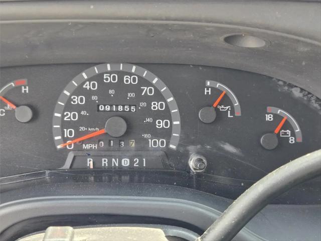 2003 Ford E-350 Cutaway E-350