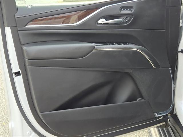 2022 Cadillac Escalade 4WD Sport Platinum