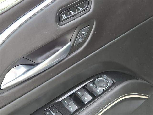 2022 Cadillac Escalade 4WD Sport Platinum