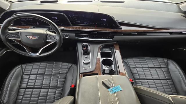 2022 Cadillac Escalade 4WD Sport Platinum