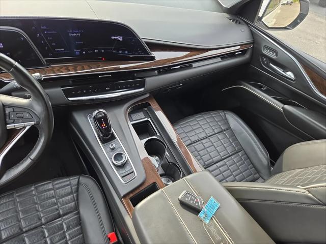 2022 Cadillac Escalade 4WD Sport Platinum