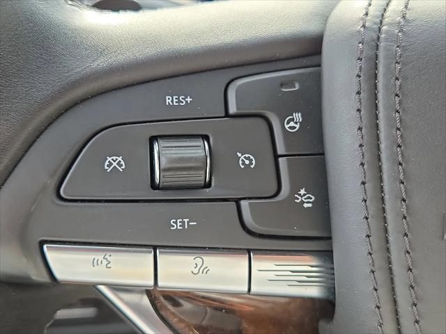 2022 Cadillac Escalade 4WD Sport Platinum