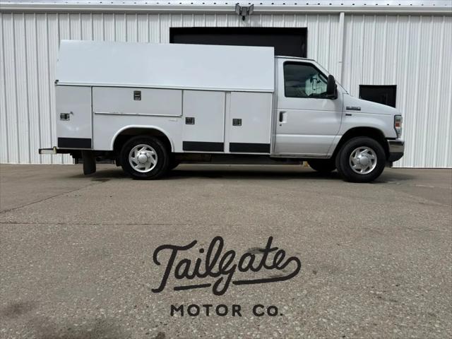 2012 Ford E-350 Cutaway E-350 for sale in Fremont, NE