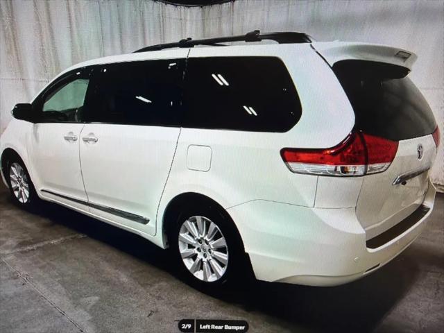 2014 Toyota Sienna XLE 7 Passenger