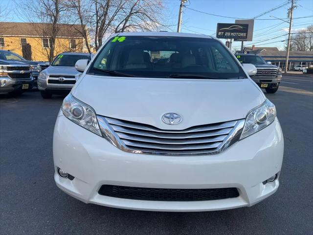 2014 Toyota Sienna XLE 7 Passenger