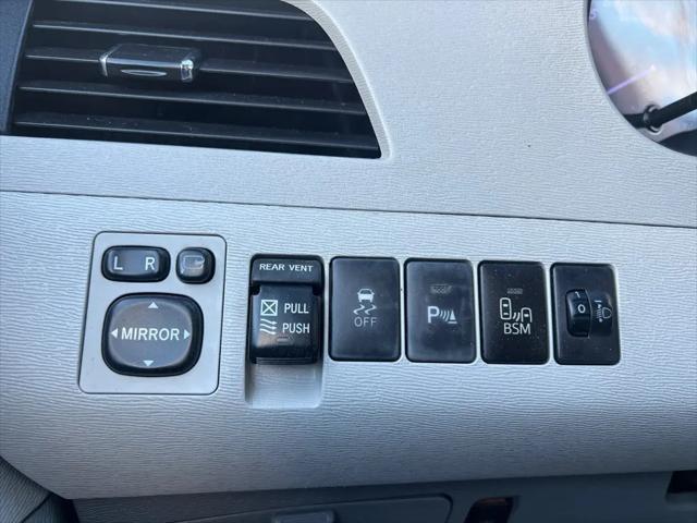 2014 Toyota Sienna XLE 7 Passenger