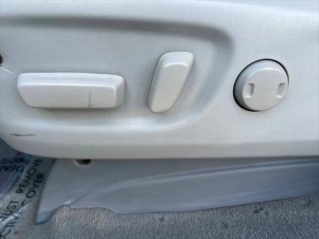 2014 Toyota Sienna XLE 7 Passenger