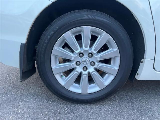 2014 Toyota Sienna XLE 7 Passenger