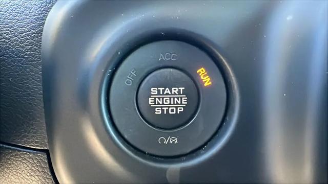 2023 Jeep Wrangler 4-Door Sahara