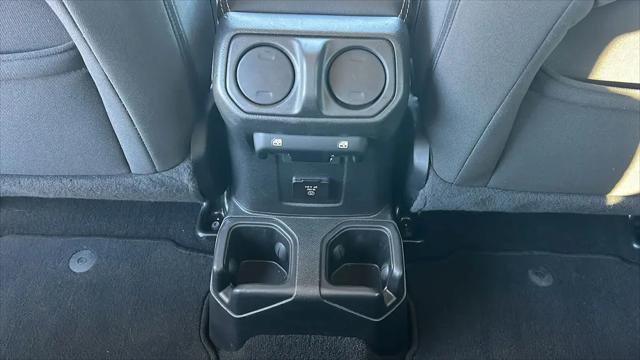 2023 Jeep Wrangler 4-Door Sahara
