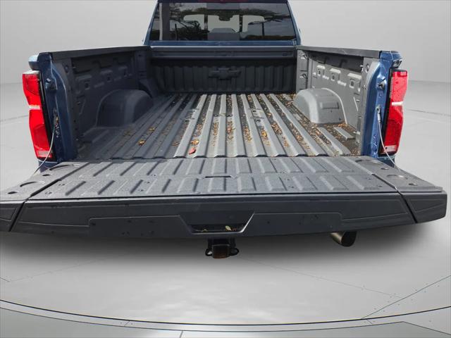 2026 Chevrolet Silverado 2500HD Crew Cab, Standard Bed, High Country, 4WD