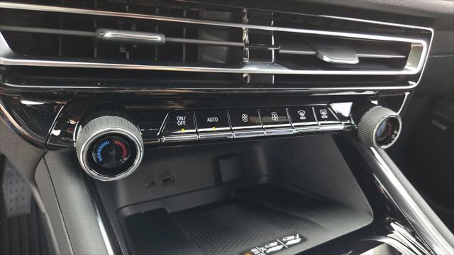 2026 Chevrolet Traverse FWD RS