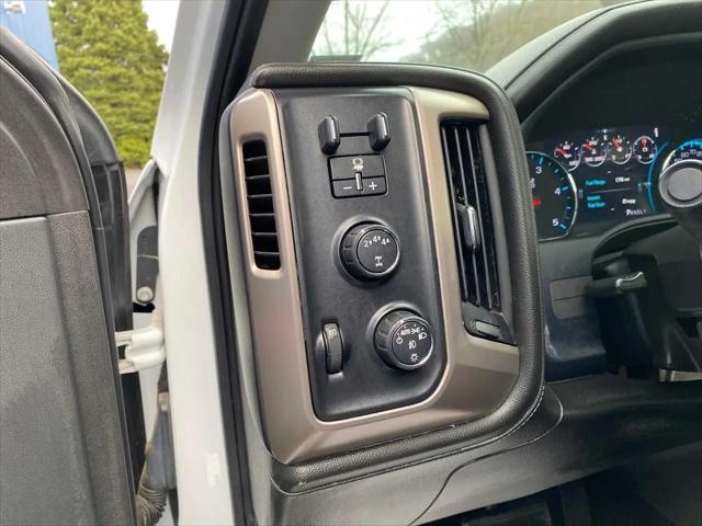 2017 GMC Sierra 3500HD Denali