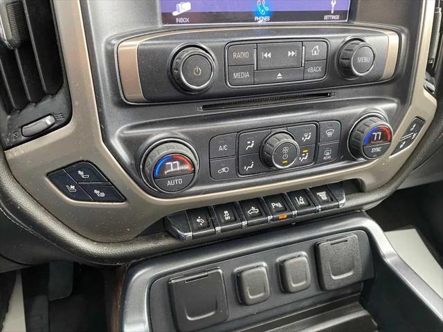 2017 GMC Sierra 3500HD Denali