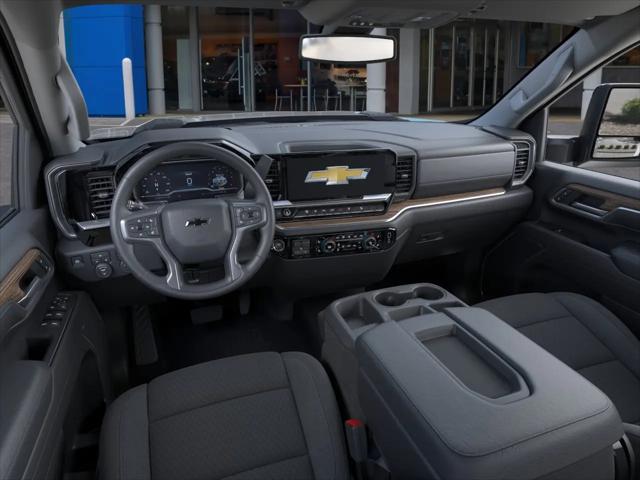 2026 Chevrolet Silverado 2500HD Crew Cab, Standard Bed, LT, 4WD