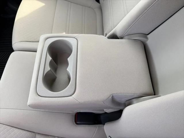 2020 Kia Sorento 2.4L LX