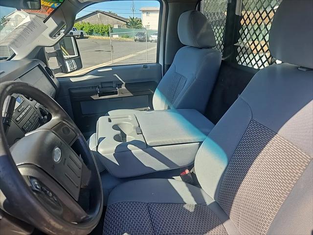2011 Ford F-550 XL