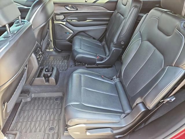 2022 Jeep Grand Cherokee L Overland 4x4