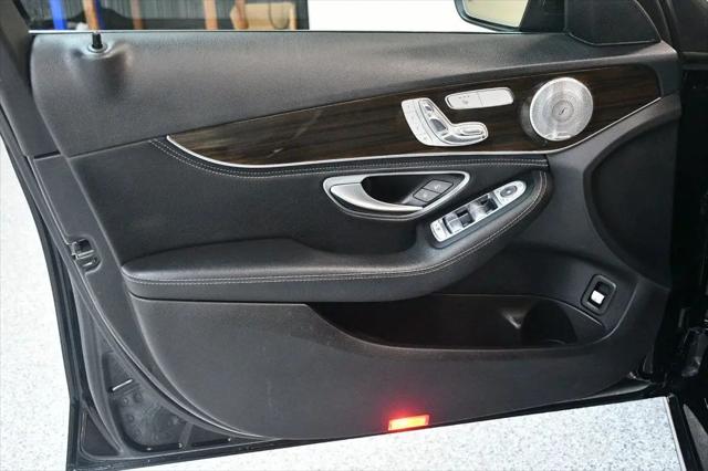 2015 Mercedes-Benz C-CLASS C 300 C 300