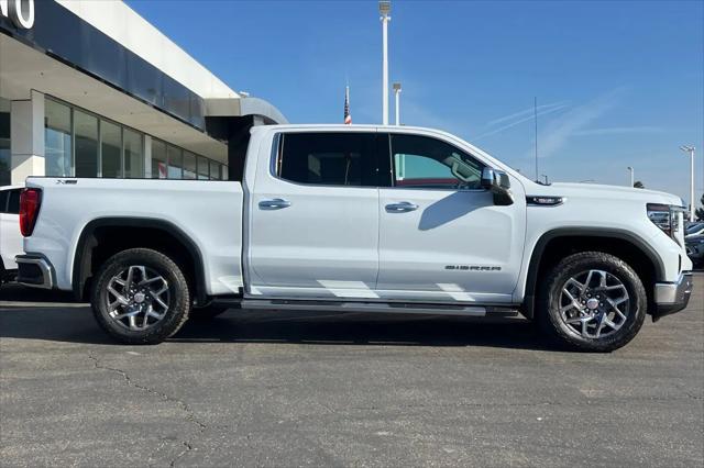 2026 GMC Sierra 1500 Crew Cab, Short Bed, SLT, 4WD