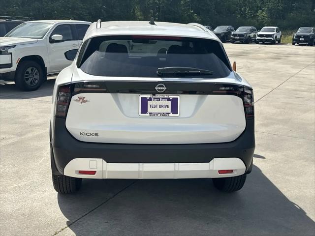 2026 Nissan Kicks SV