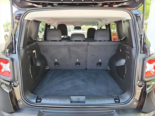 2023 Jeep Renegade Trailhawk 4x4